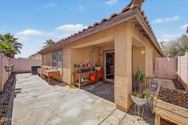 6325 W VALENCIA Drive, Laveen, AZ 85339