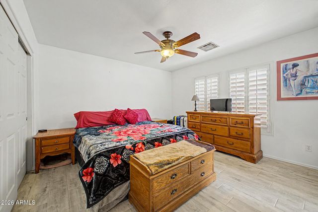 6325 W VALENCIA Drive, Laveen, AZ 85339