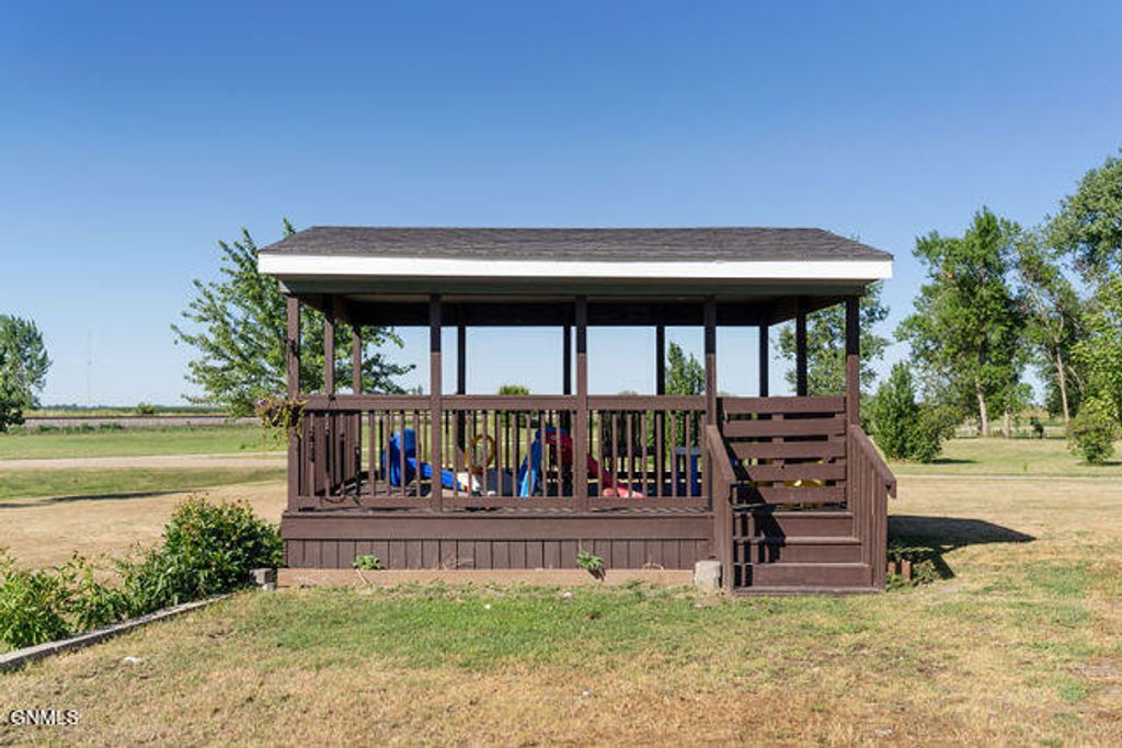 410 4th Avenue, Oriska, ND 58063 photo 3