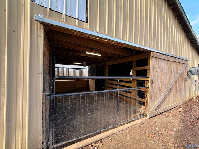 554 Cain Road, Somerville, AL 35670