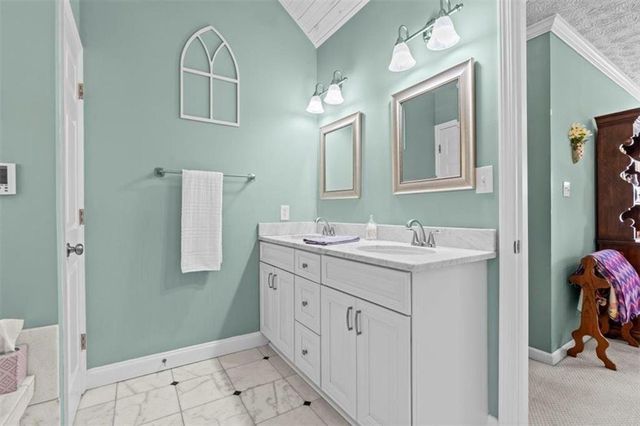 4819 Thornwood NW Drive, Acworth, GA 30102