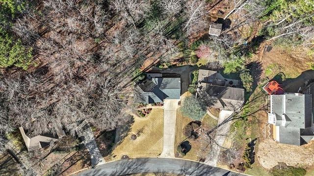 4819 Thornwood NW Drive, Acworth, GA 30102