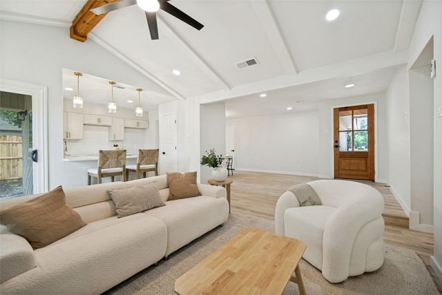 641 Stroud Lane, Garland, TX 75043