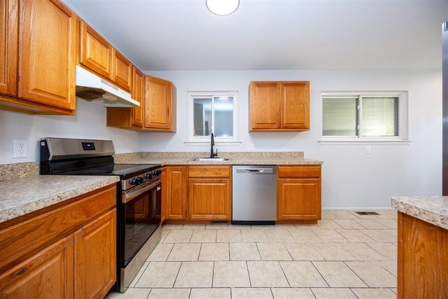30734 Parkwood Street, Westland, MI 48186