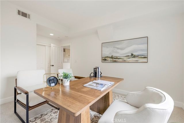 10052 Heatherglen Court, Northridge, CA 91325