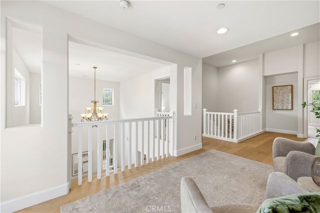 10052 Heatherglen Court, Northridge, CA 91325