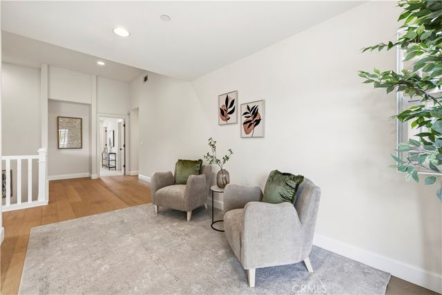 10052 Heatherglen Court, Northridge, CA 91325