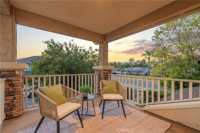 10052 Heatherglen Court, Northridge, CA 91325