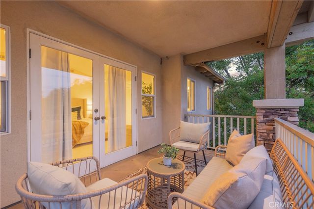 10052 Heatherglen Court, Northridge, CA 91325