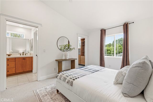 10052 Heatherglen Court, Northridge, CA 91325