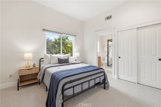 10052 Heatherglen Court, Northridge, CA 91325