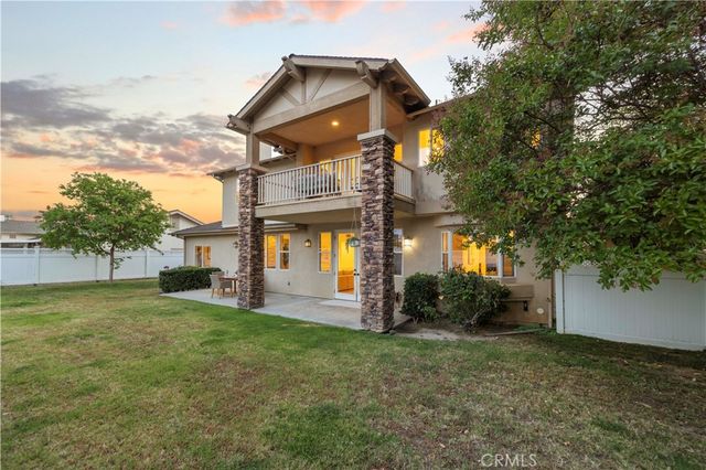 10052 Heatherglen Court, Northridge, CA 91325