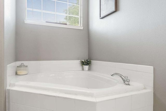 612 S Eastridge, Nixa, MO 65714