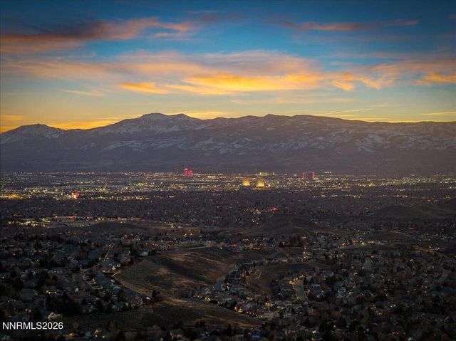 5436 Vista Terrace Lane, Sparks, NV 89436