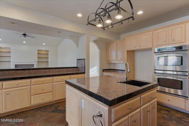 5436 Vista Terrace Lane, Sparks, NV 89436