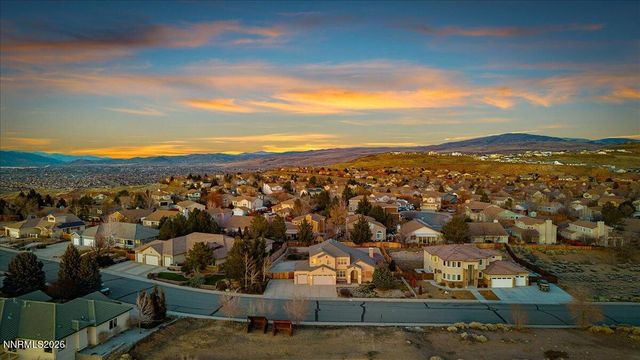 5436 Vista Terrace Lane, Sparks, NV 89436