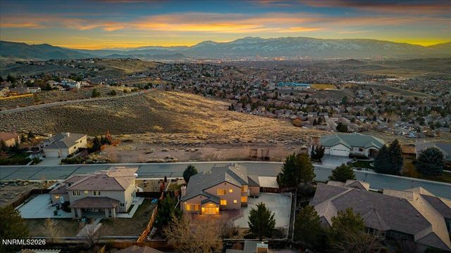 5436 Vista Terrace Lane, Sparks, NV 89436