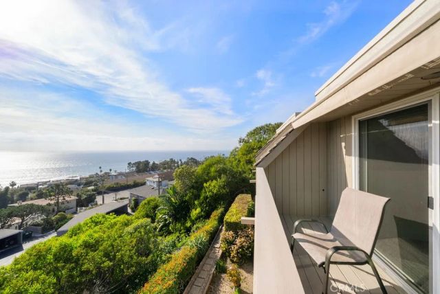 21751 Ocean Vista Dr, Laguna Beach, CA 92651