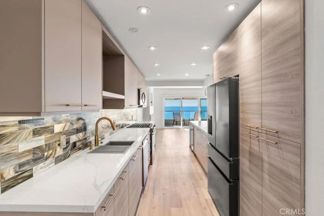 21751 Ocean Vista Dr, Laguna Beach, CA 92651