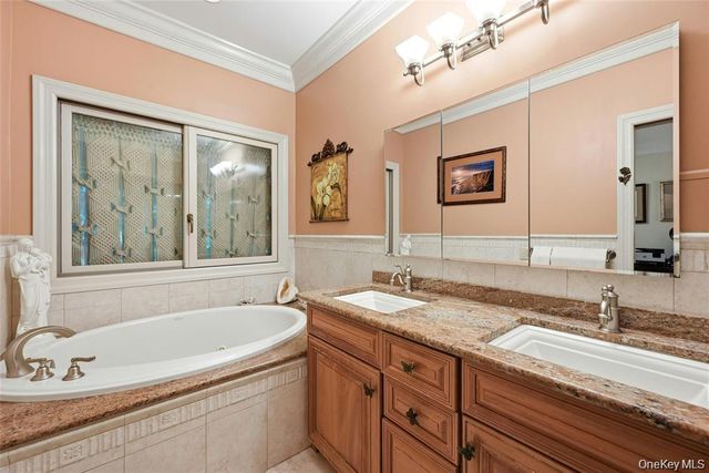 2064 N Country Road, Wading River, NY 11792