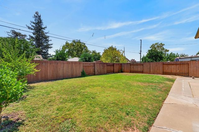 2520 23rd Ave, Sacramento, CA 95820