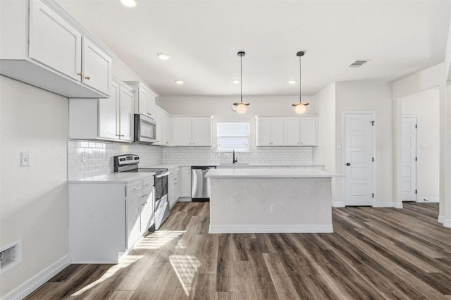 2430 Moreno SPUR, Temple, TX 76501