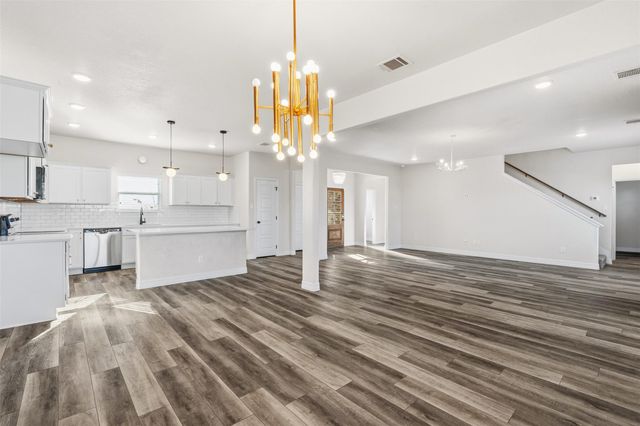 2430 Moreno SPUR, Temple, TX 76501