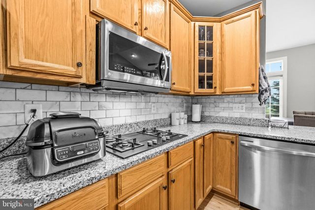 13231 DUTROW DR, Clarksburg, MD 20871