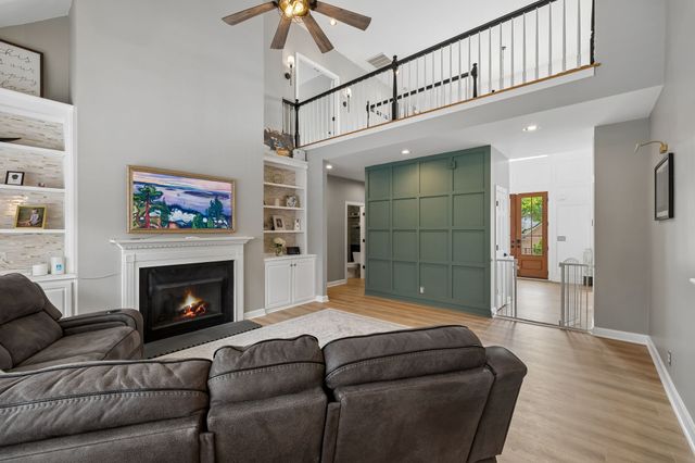 608 Banbury Pl, Brentwood, TN 37027