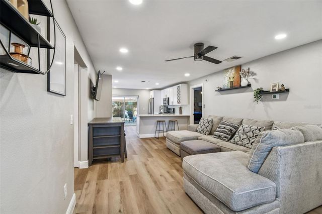 1706 E CHELSEA STREET, Tampa, FL 33610