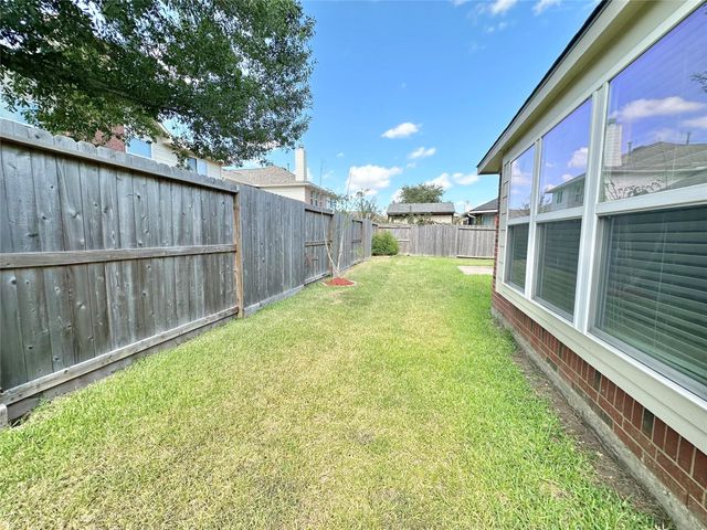1307 Surecrop Lane, Pasadena, TX 77504