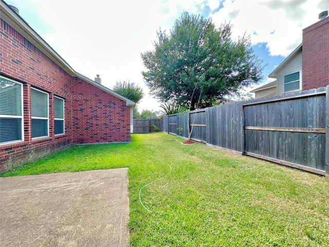 1307 Surecrop Lane, Pasadena, TX 77504