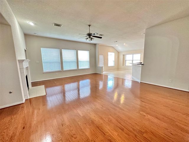 1307 Surecrop Lane, Pasadena, TX 77504