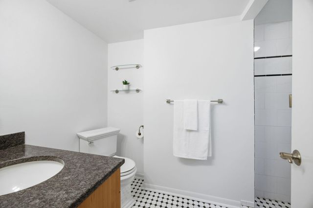 3121 W 84th Street, Bloomington, MN 55431