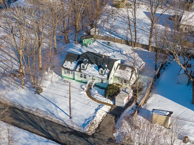 5 Kimball St, Littleton, MA 01460