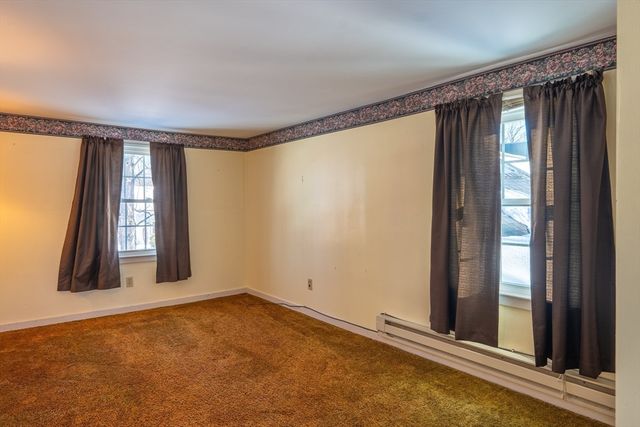 5 Kimball St, Littleton, MA 01460