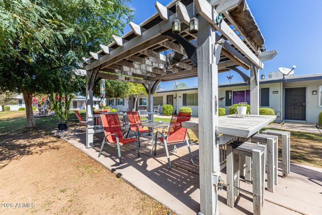 13220 N 109TH Avenue, Sun City, AZ 85351