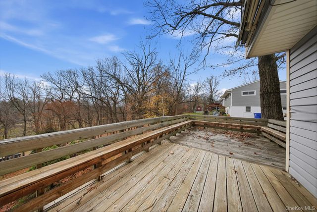 16 Mountain Avenue, Middletown, NY 10940