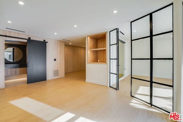 1617 Broadway A, Santa Monica, CA 90404