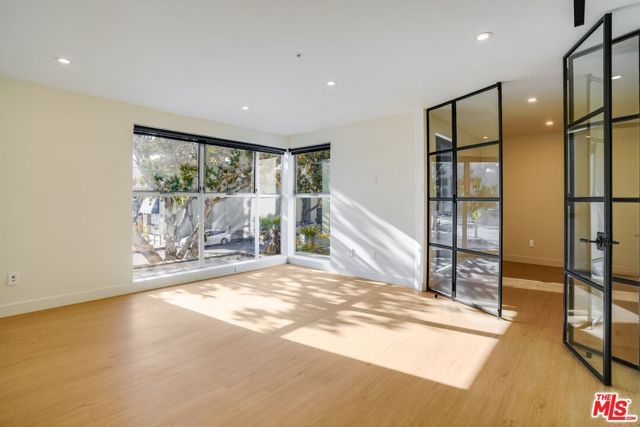 1617 Broadway A, Santa Monica, CA 90404