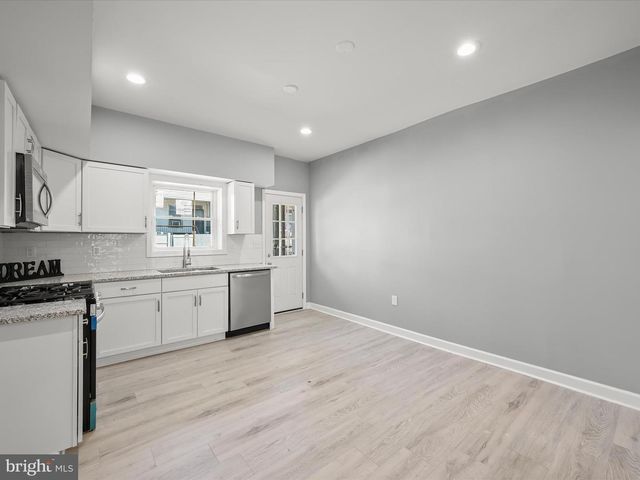 405 S NEWKIRK ST, Baltimore, MD 21224