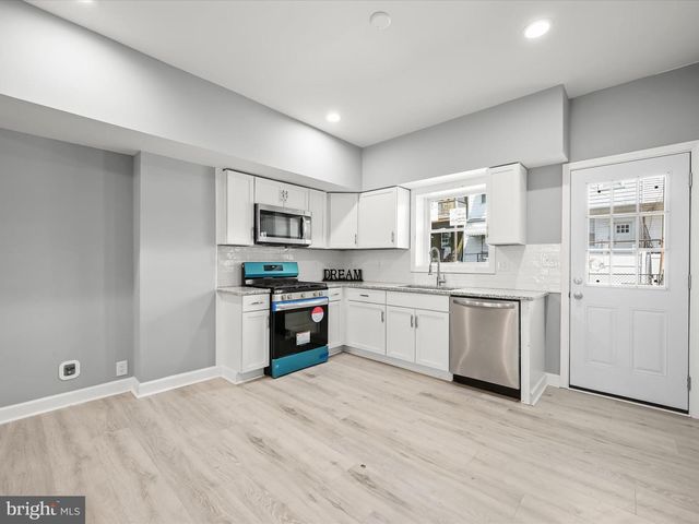 405 S NEWKIRK ST, Baltimore, MD 21224