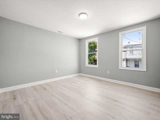 405 S NEWKIRK ST, Baltimore, MD 21224