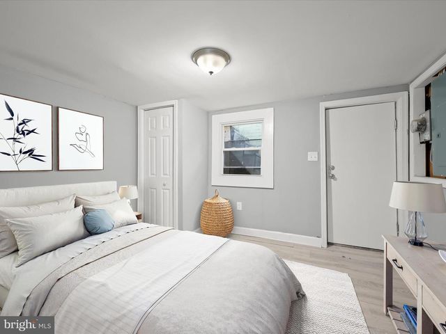 405 S NEWKIRK ST, Baltimore, MD 21224