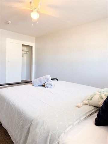 1704 NW Oak Ave, Lawton, OK 73507