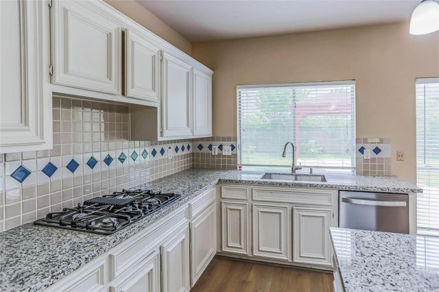 3418 Shadowfern Drive, Houston, TX 77082
