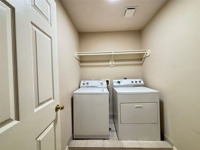 3418 Shadowfern Drive, Houston, TX 77082