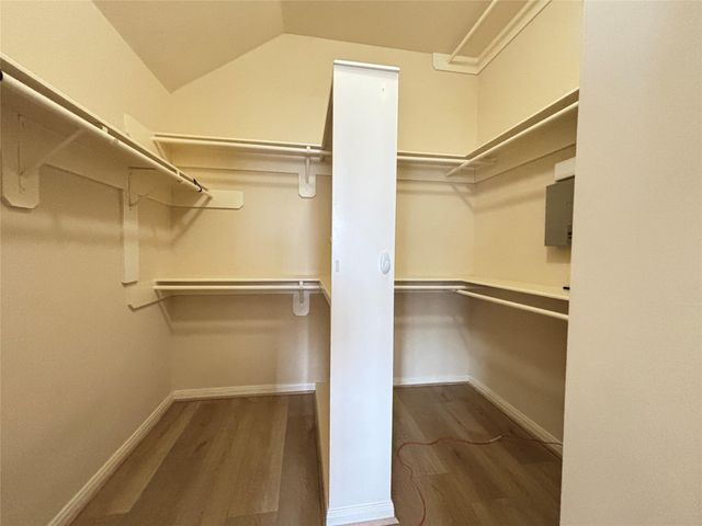 3418 Shadowfern Drive, Houston, TX 77082