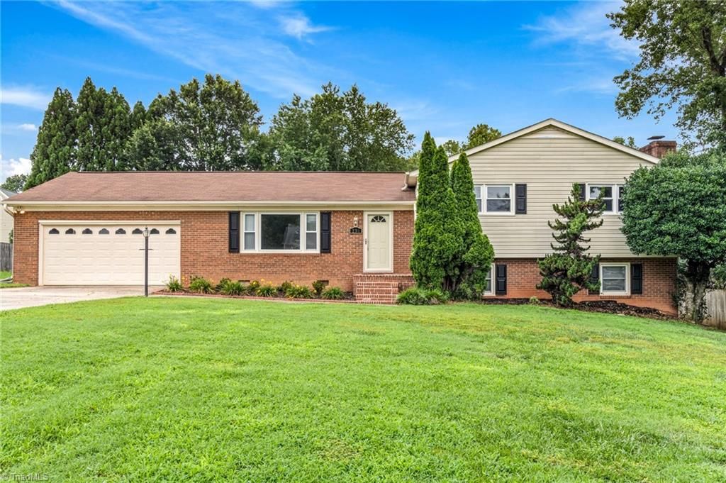 236 Linville Springs Road, Kernersville, NC 27284