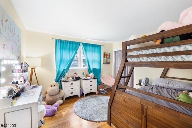 41 Holly Glen Ln, Berkeley Heights Twp., NJ 07922